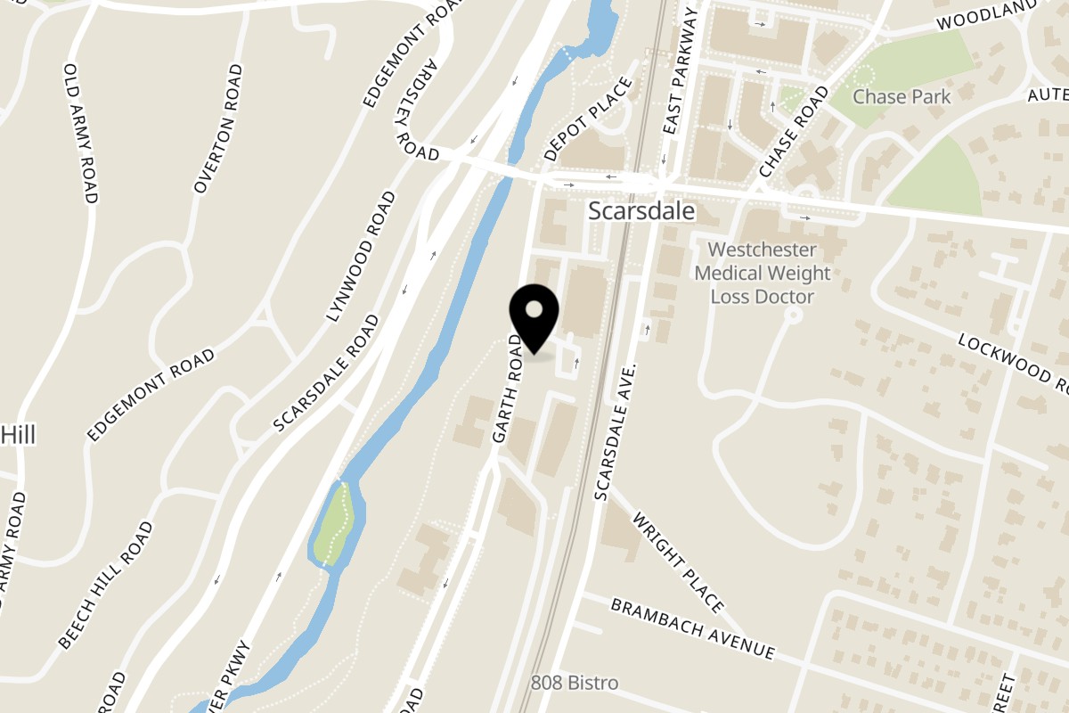 Map showing the location of Rostiq Rotisserie on 62 Garth Rd in Scarsdale